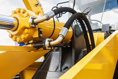 Why evaluate hydraulic fluid compatibility?